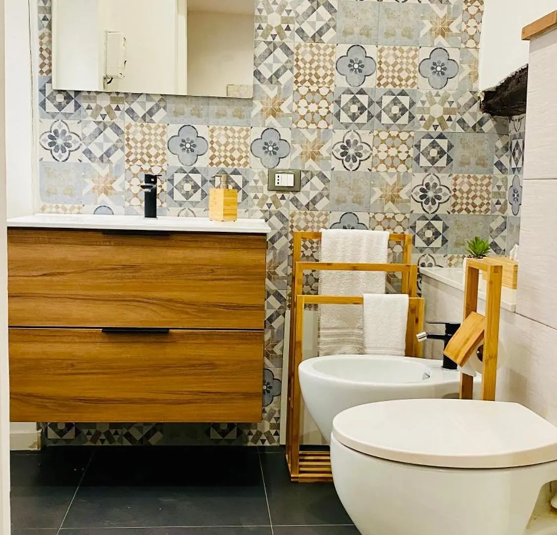 Residenza Dei Tartari - Historic Center Apartment Palermo